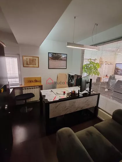 Gospodara Vučića | 4zida.rs