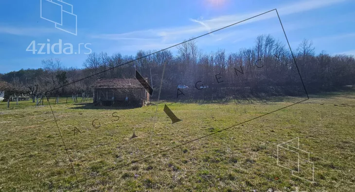 Građevinsko zemljište | 4zida