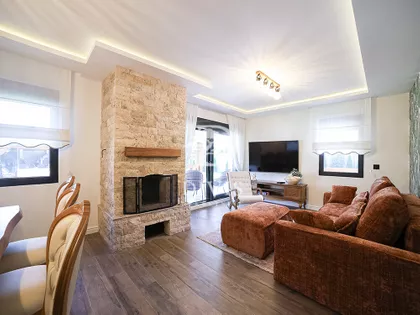 Mali Dubočaj bb | 4zida.rs