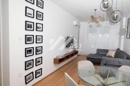 Pavla Papa | 4zida.rs