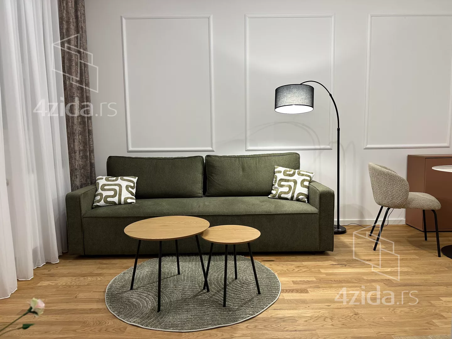 Jednoiposoban stan | 4zida