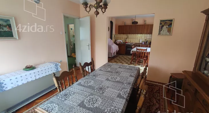 3-etažna kuća | 4zida