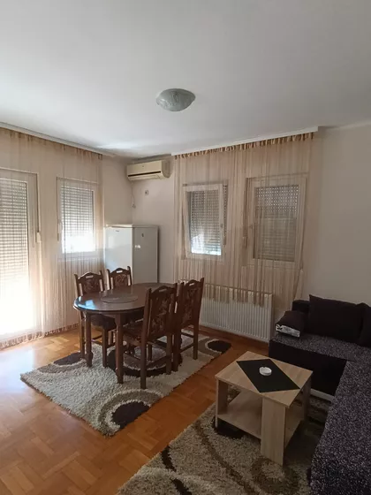 Lička | 4zida.rs