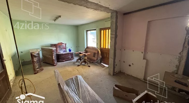 5-etažna kuća | 4zida