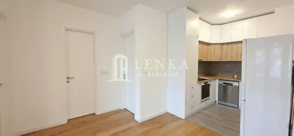 Trstenjakova | 4zida.rs