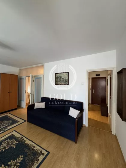 Pariske komune | 4zida.rs