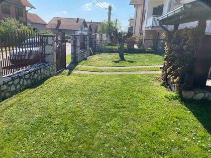 Milana Rakića | 4zida.rs