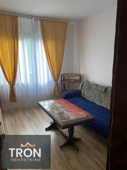 Nemanjina | 4zida.rs