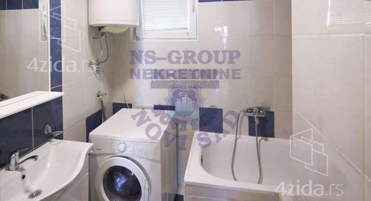 Četvoroiposoban stan | 4zida