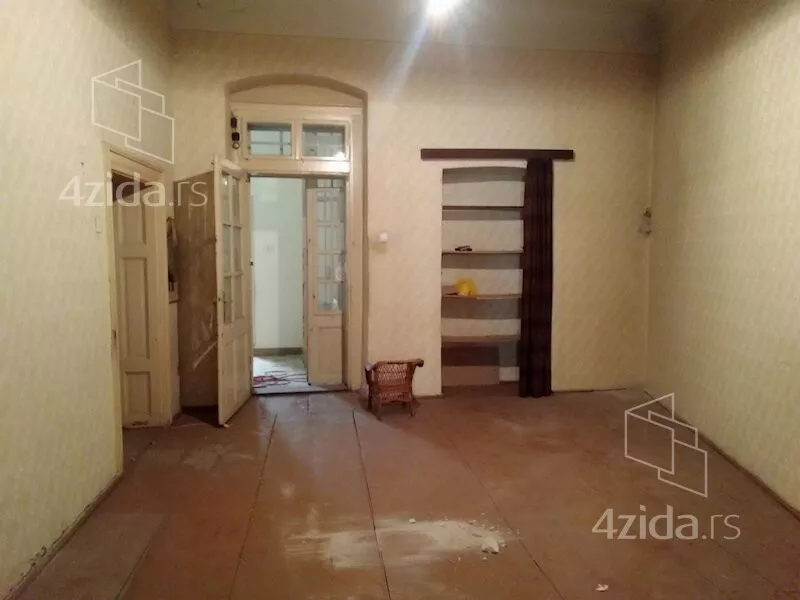 Četvoroiposoban stan | 4zida