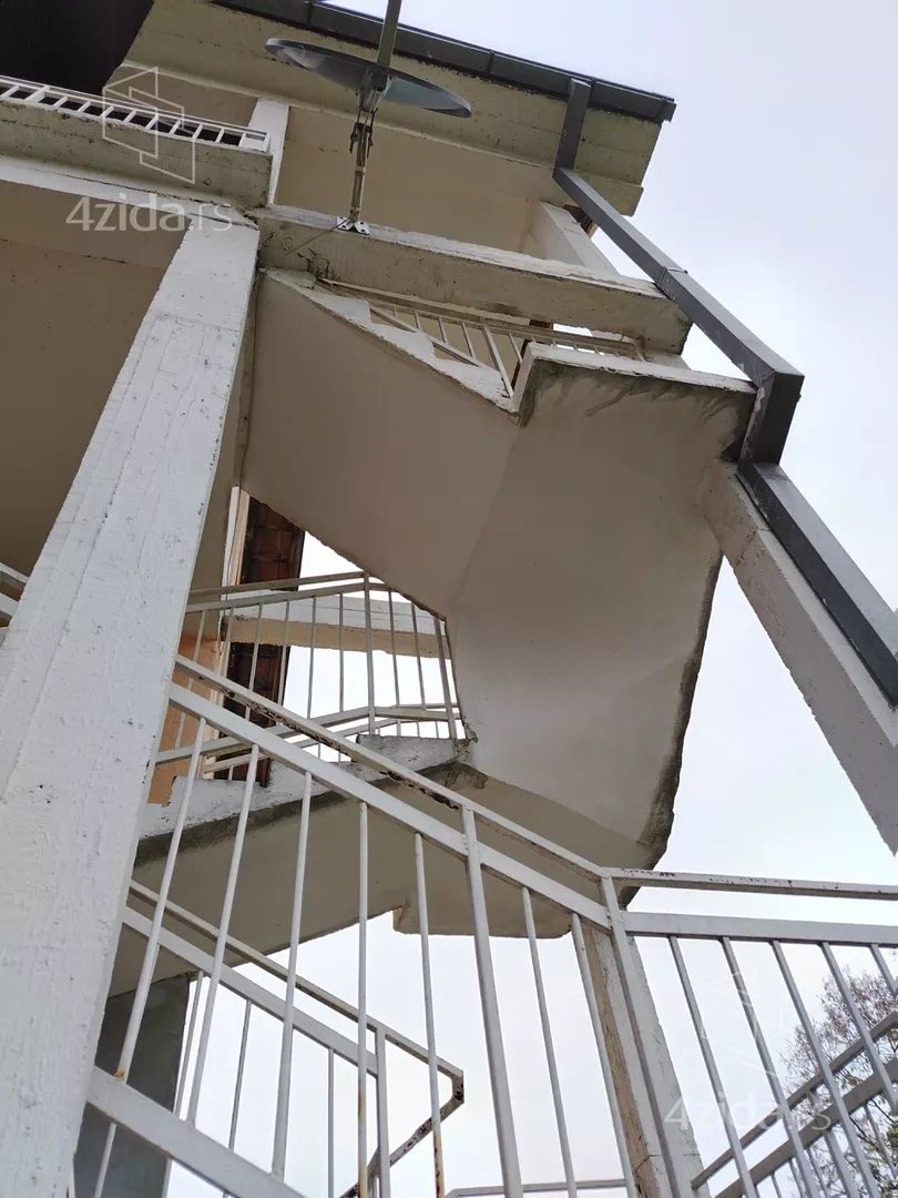 3-etažna kuća | 4zida