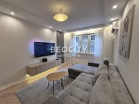 Vukov Spomenik, Zvezdara opština, Beograd | 4zida.rs