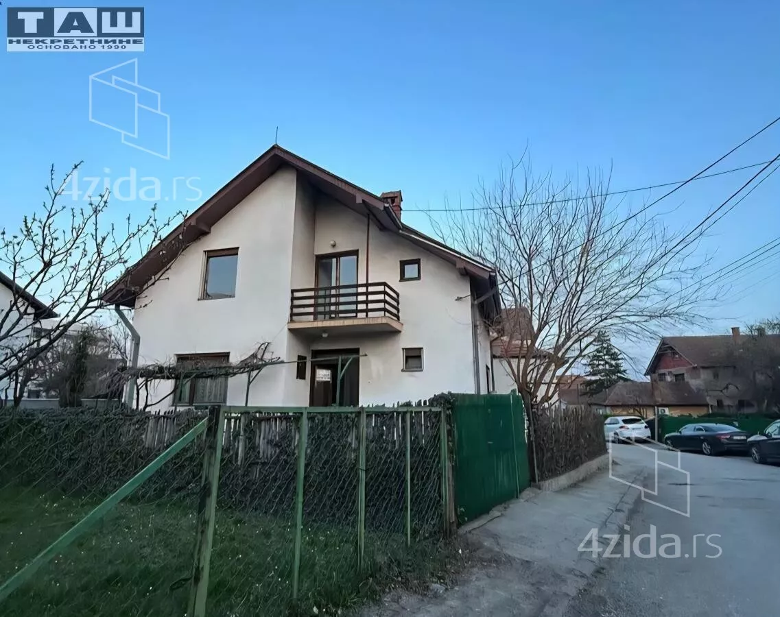 Kuća | 4zida