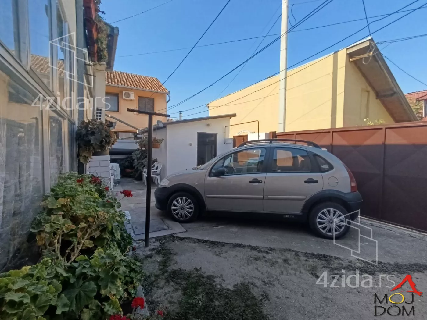 Kuća | 4zida