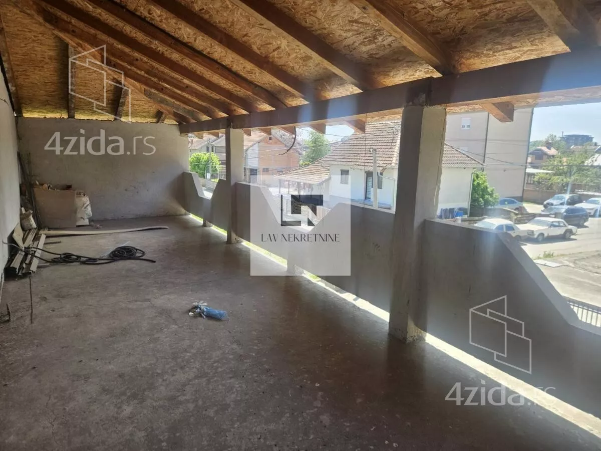 Kuća | 4zida