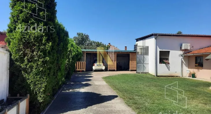 Kuća | 4zida