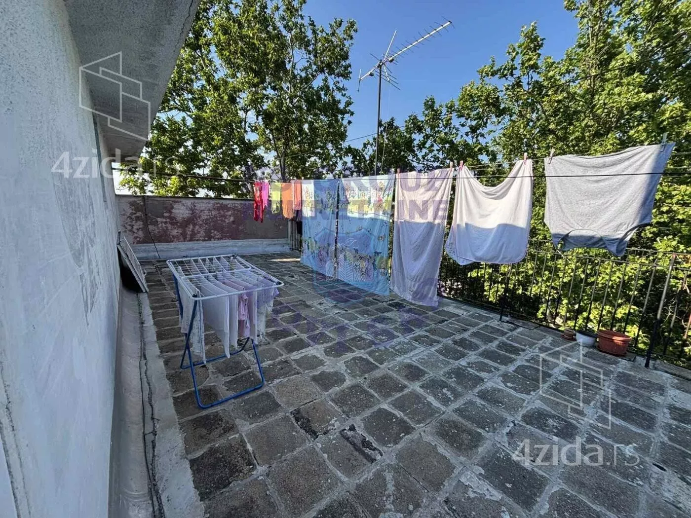 Garsonjera | 4zida