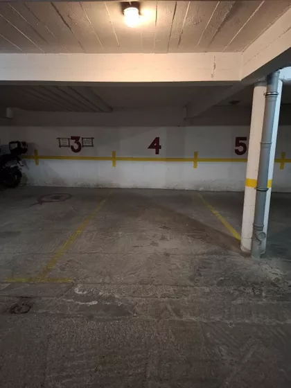 Patrijarha Varnave | 4zida.rs