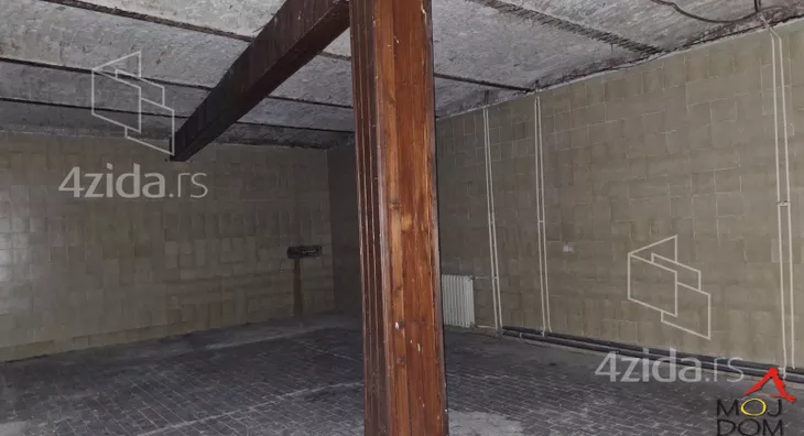 Poslovni prostor | 4zida