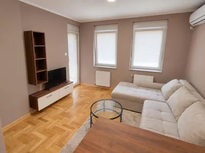 Stefana Stefanovića 2 | 4zida.rs