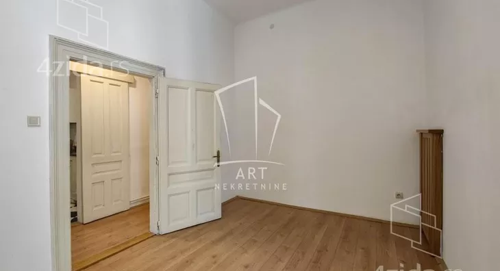 Četvoroiposoban stan | 4zida