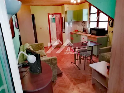 Devet Jugovića | 4zida.rs