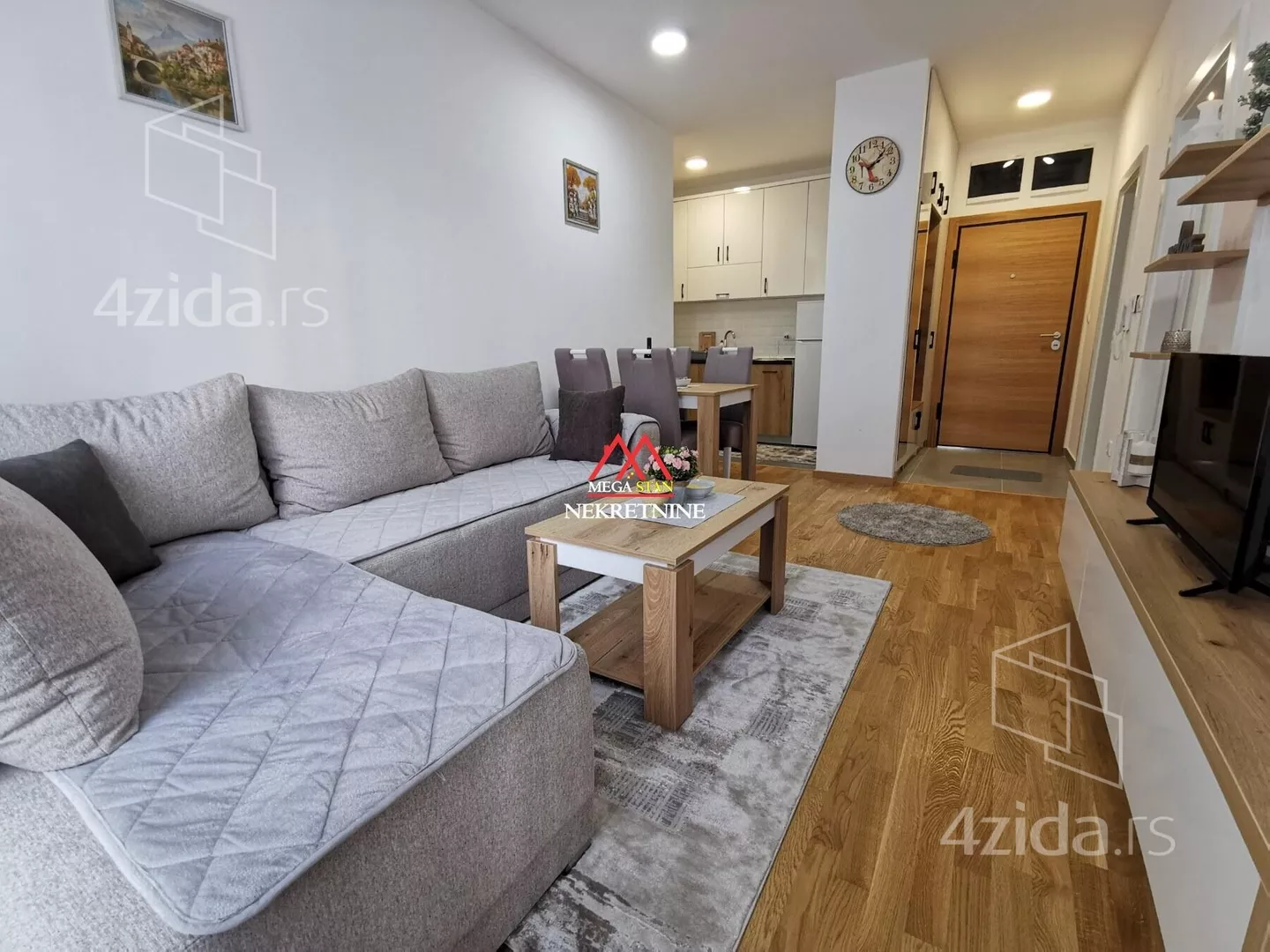 Jednoiposoban stan | 4zida