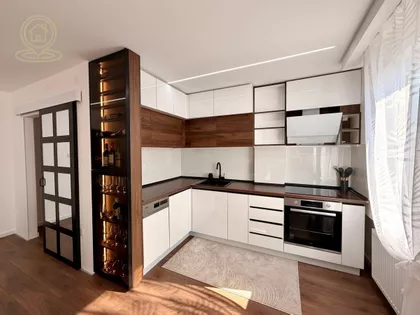 Dom Zdravlja | 4zida.rs