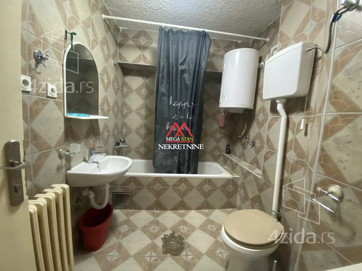 Troiposoban stan | 4zida