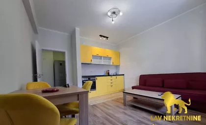 BRAĆE RIBNIKAR | 4zida.rs