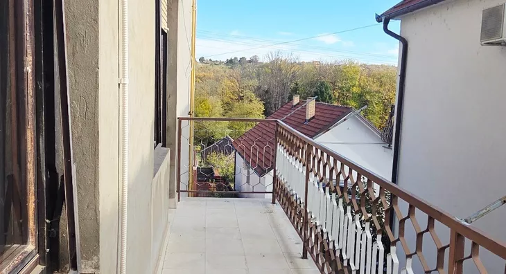 4-etažna kuća | 4zida