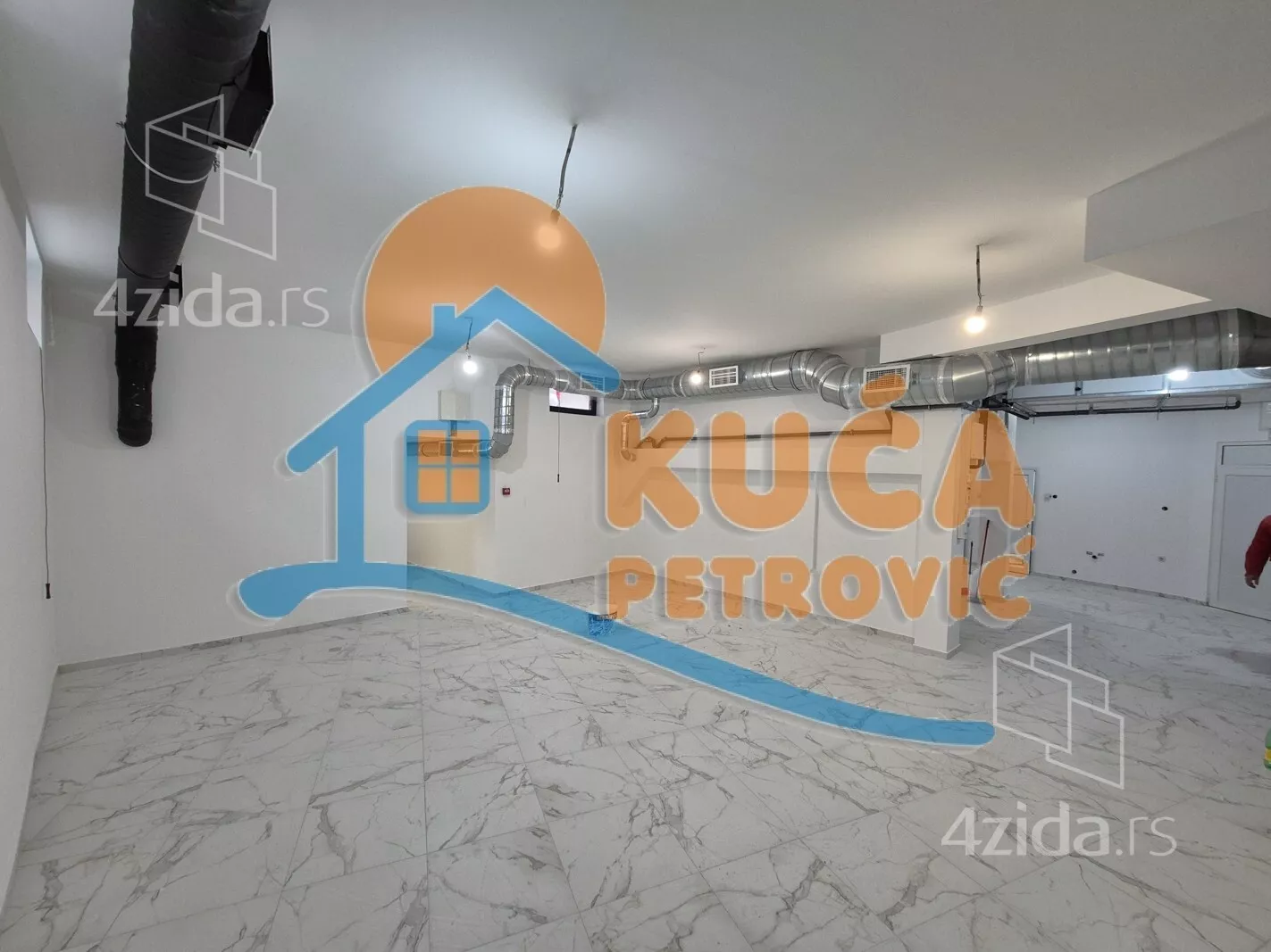 Lokal | 4zida