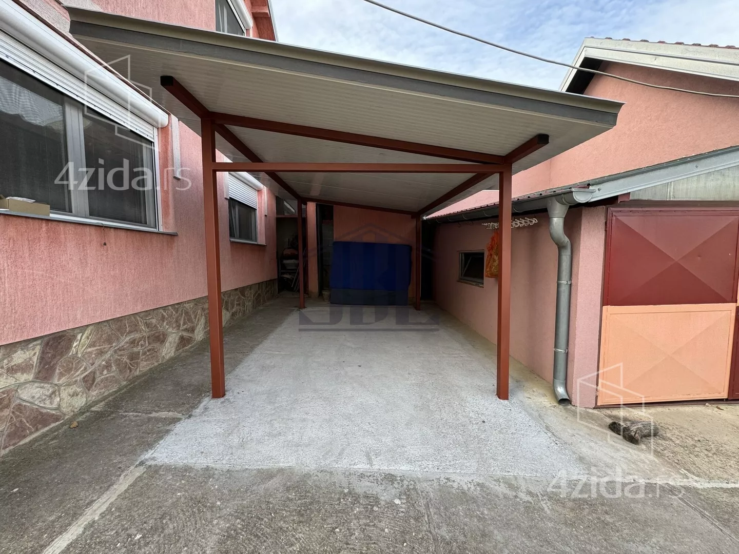 Kuća | 4zida