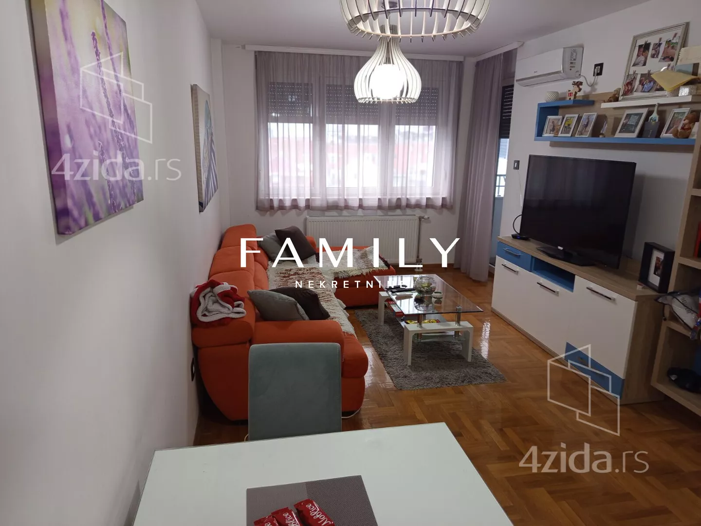 Jednoiposoban stan | 4zida