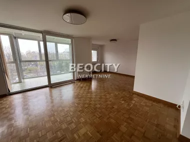 Bulevar Arsenija Čarnojevića