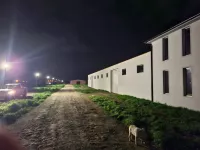 Hala | 4zida