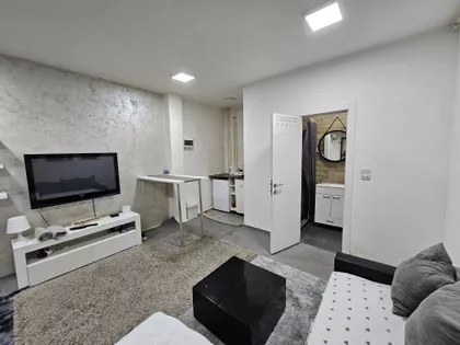 Rige od Fere | 4zida.rs
