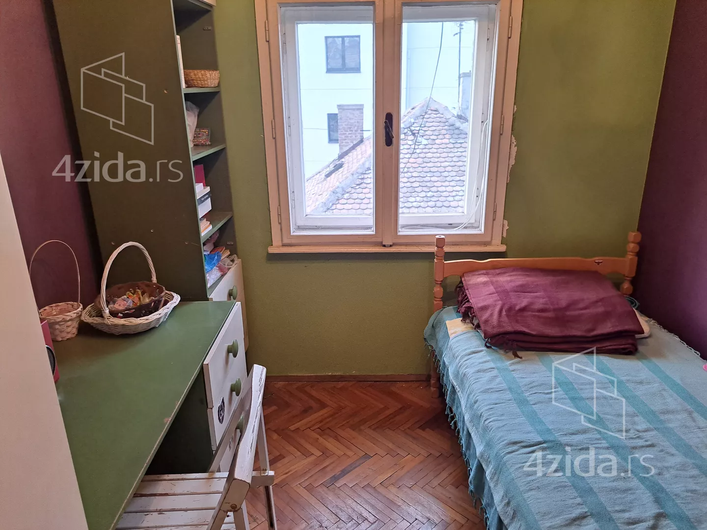 Četvoroiposoban stan | 4zida