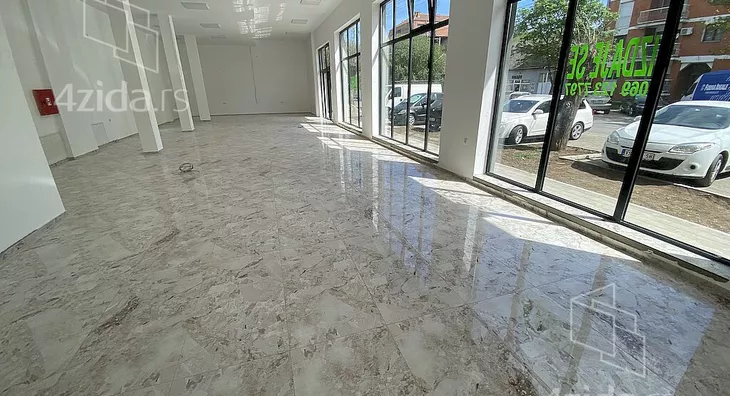 Poslovni prostor | 4zida