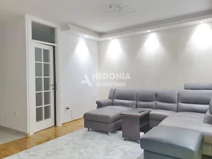Bulevar Maršala Tolbuhina | 4zida.rs