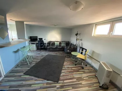 Jevremova | 4zida.rs