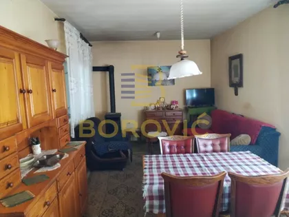 Novo Berbersko | 4zida.rs