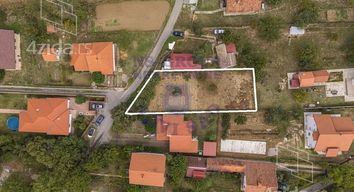 Građevinsko zemljište | 4zida