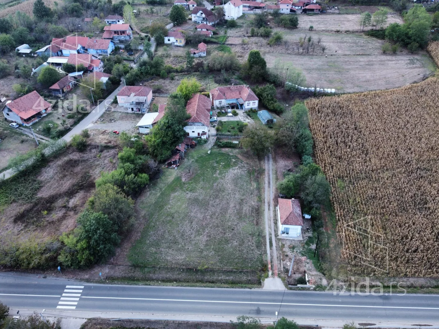 Građevinsko zemljište | 4zida