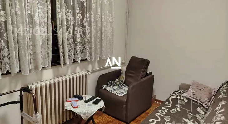 4-etažna kuća | 4zida