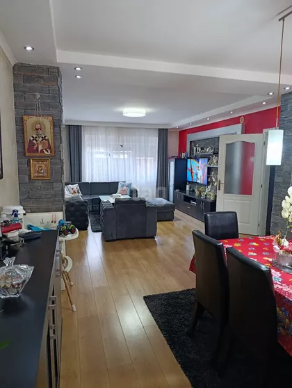 Duška Trifunovića | 4zida.rs