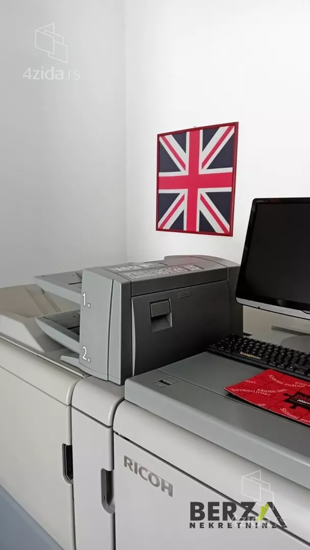 Poslovni prostor | 4zida