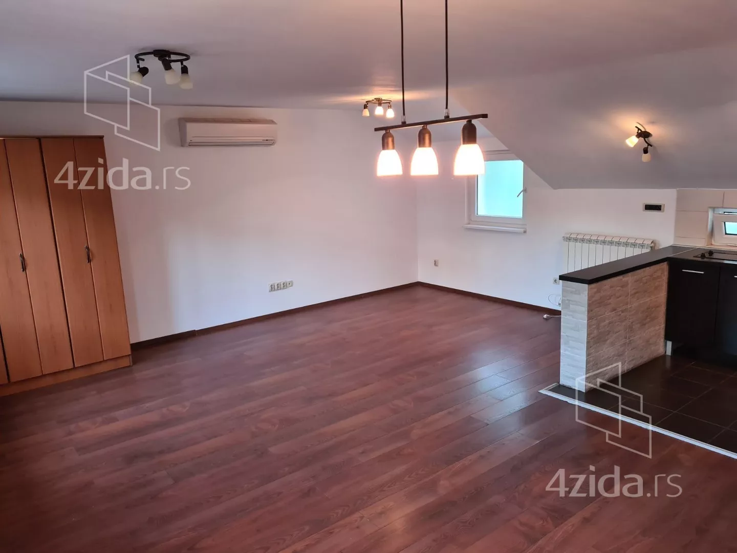 Garsonjera | 4zida