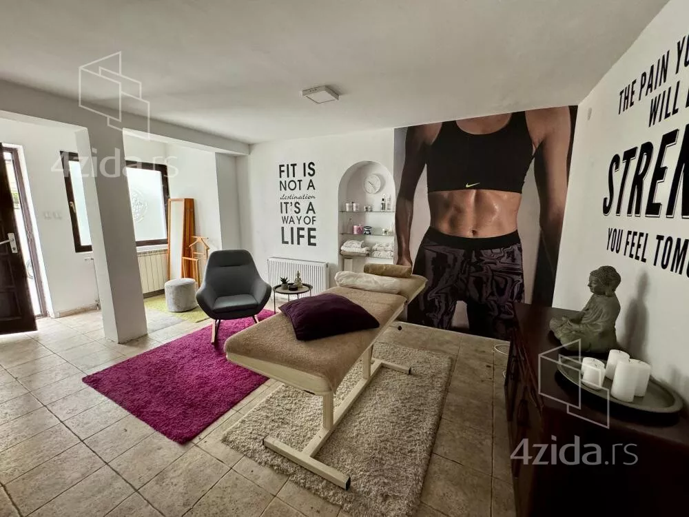 Poslovni prostor | 4zida