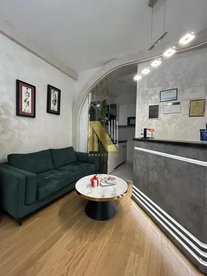 Cara Dušana | 4zida.rs